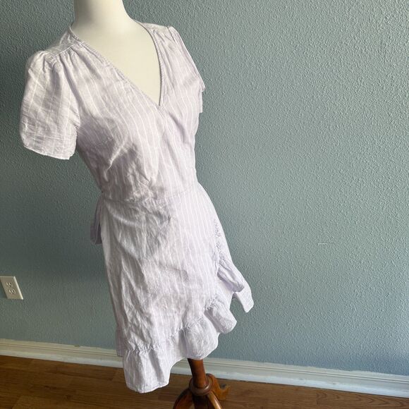 GAP Lavender Linen Striped Wrap Mini Dress Size Medium - Picture 5 of 8